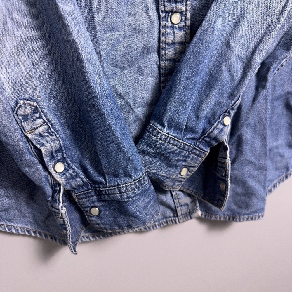 Levis Western Shirt Womens Size Large Denim Pearl Snap Blue Rodeo - Picture 4 of 10